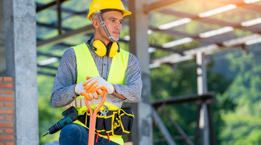 Professional gutter cleaning in Spring Creek, NV